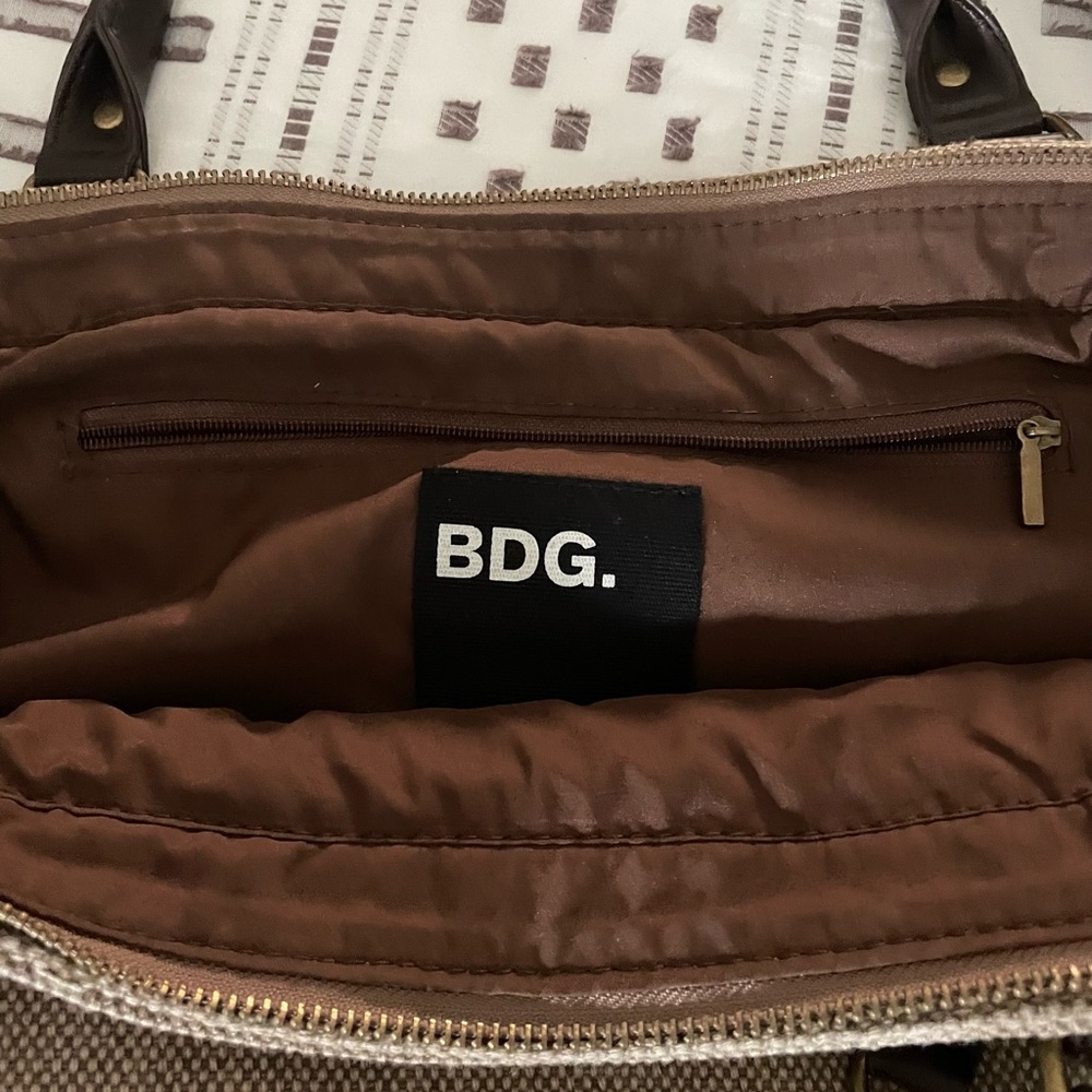 BDG Messenger Bag Urban Outfitters - Picture 4 of 5